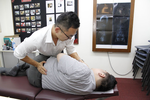 Slipped Disc Treatment in Singapore How Can Chiropractors Help